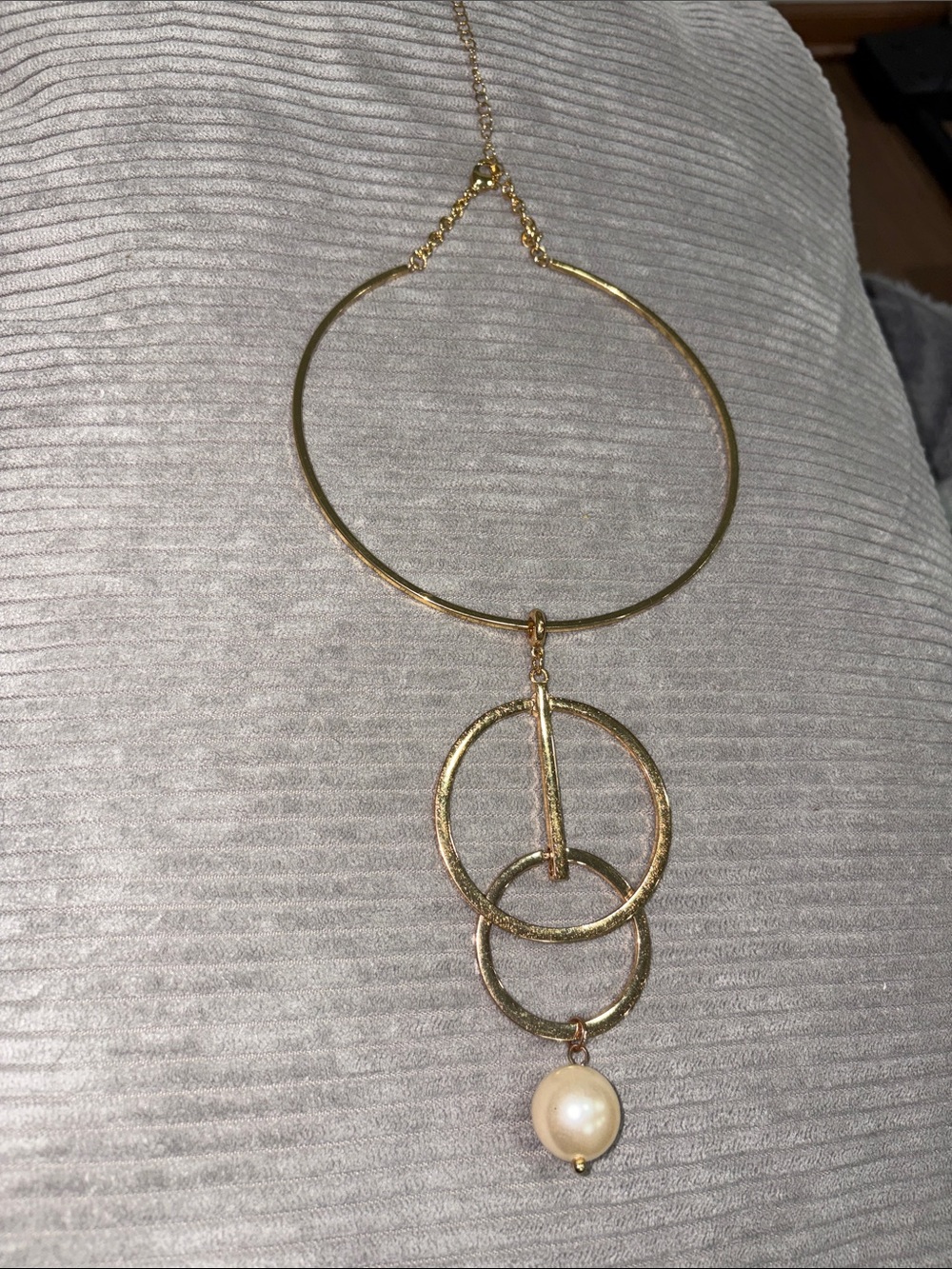 Unbranded‎ Pendant Necklace Womens OS Gold Good Vintage Pearl Circle Drop Collar